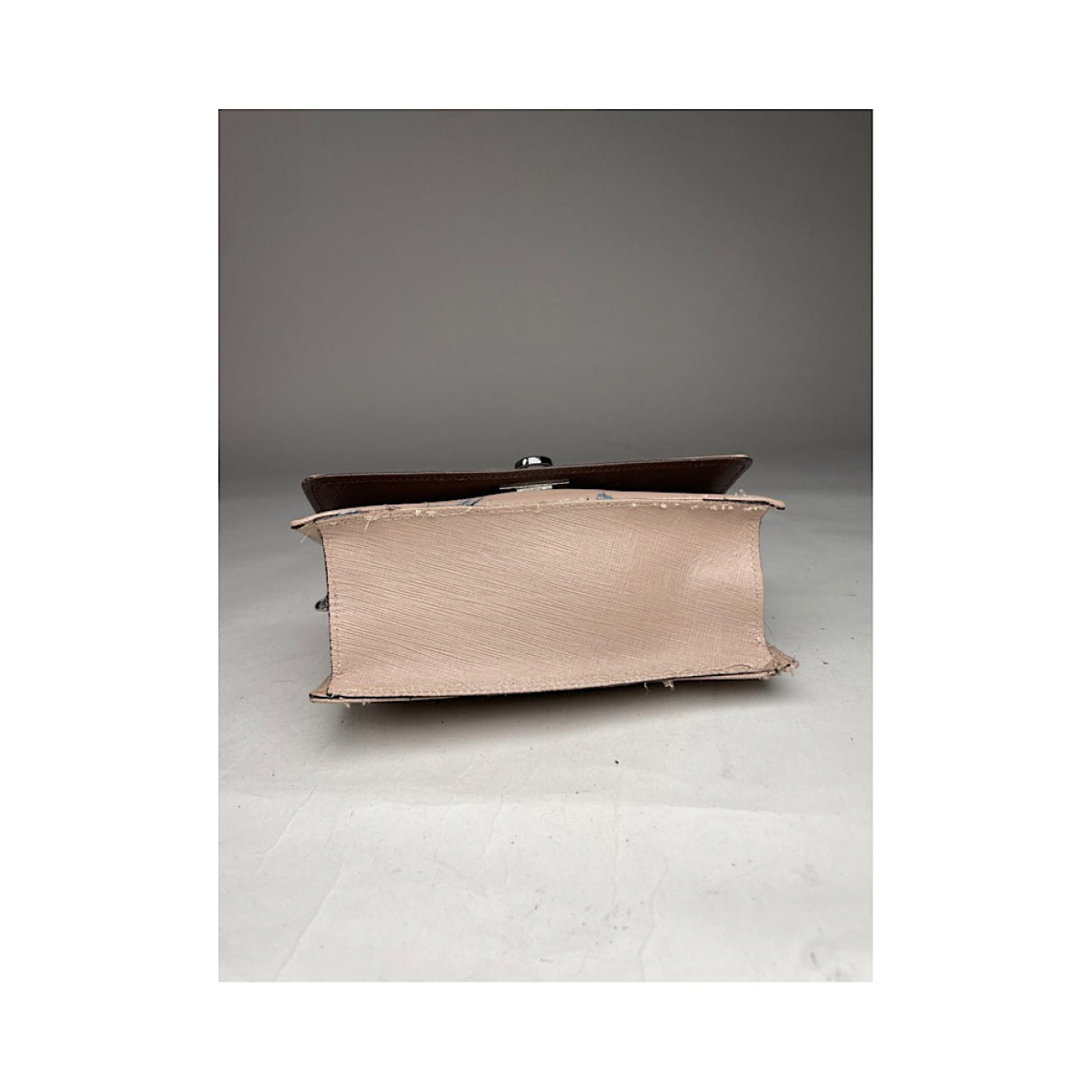 Salvatore Ferragamo Wanda East West Pink Leather Handbag image 5