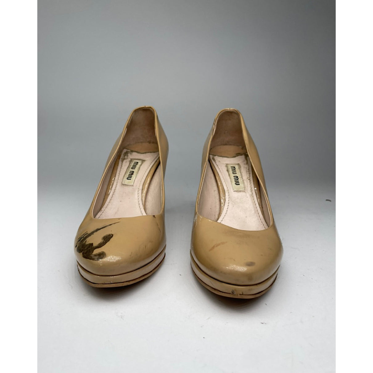 Miu Miu Beige Patent Leather Heel image 5