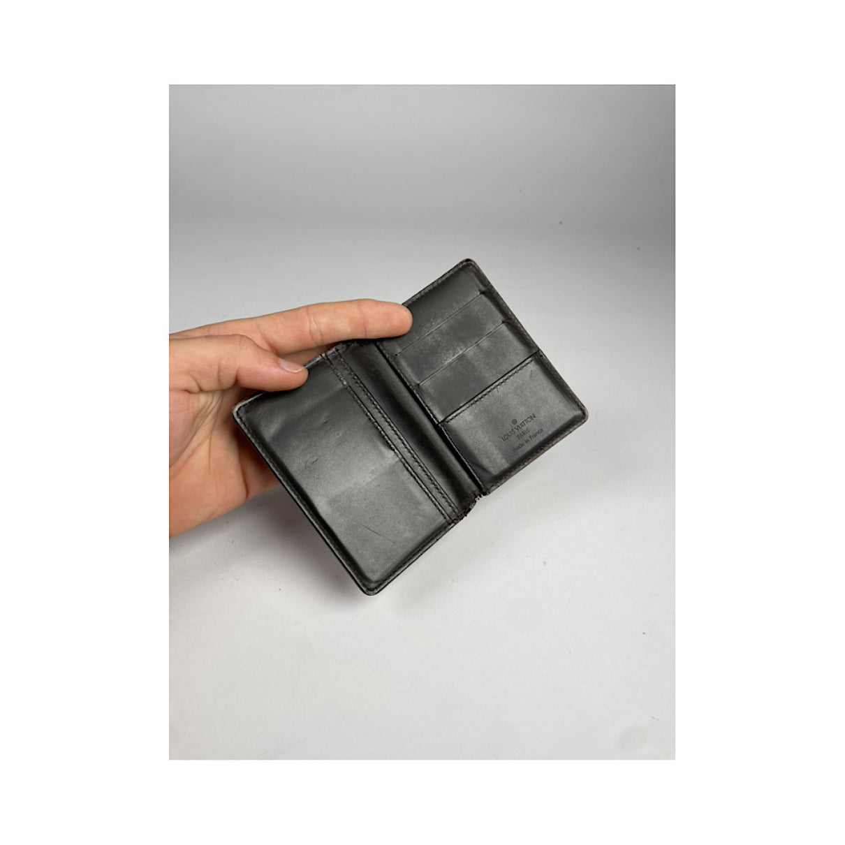 Louis Vuitton Purse image 5
