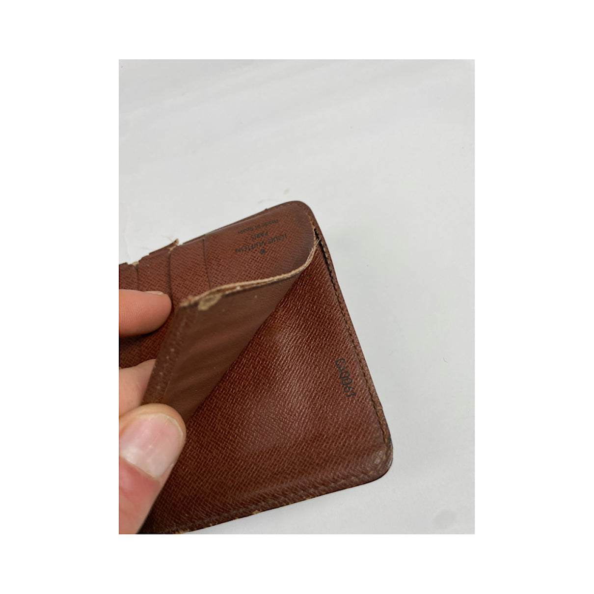 Louis Vuitton Pont 9 Wallet image 5