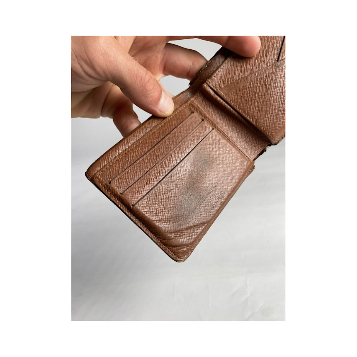 Louis Vuitton Purse image 5