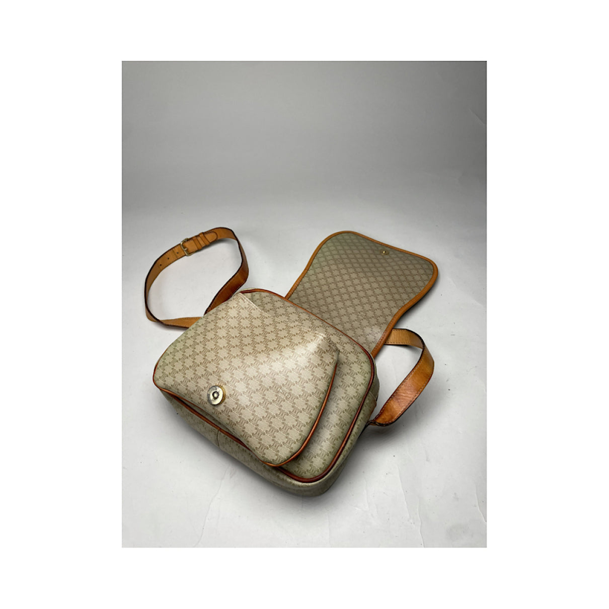 Celine Tabou Handbag image 5