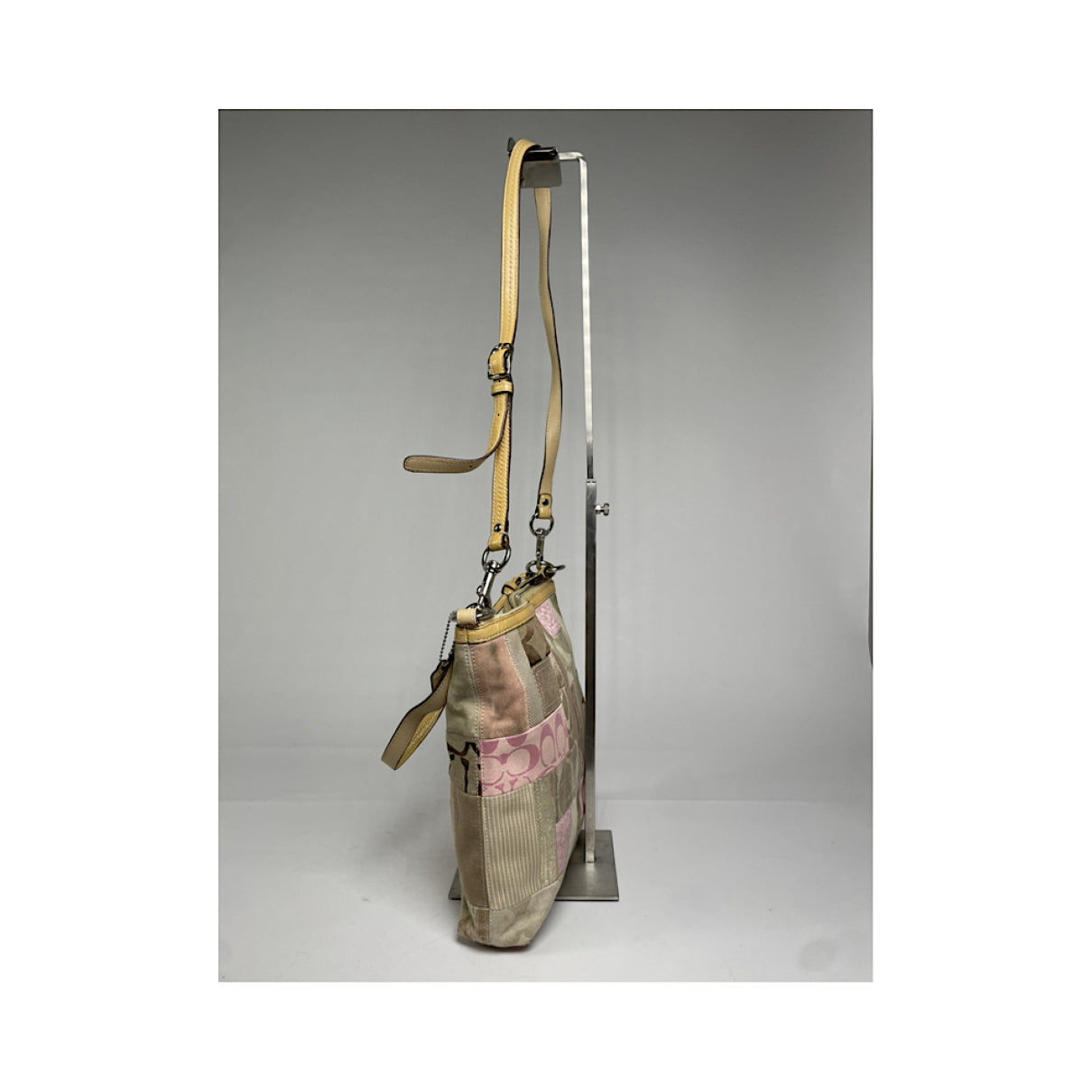 Coach Signature Sufflette Handbag image 5