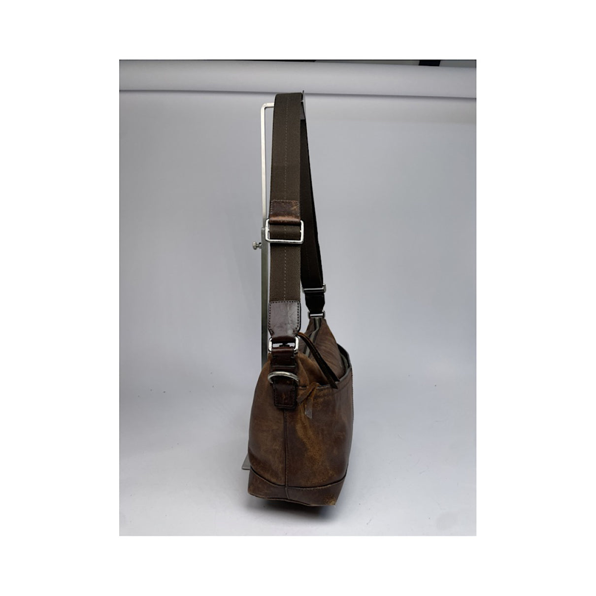 Coach Signature Sufflette Handbag image 5