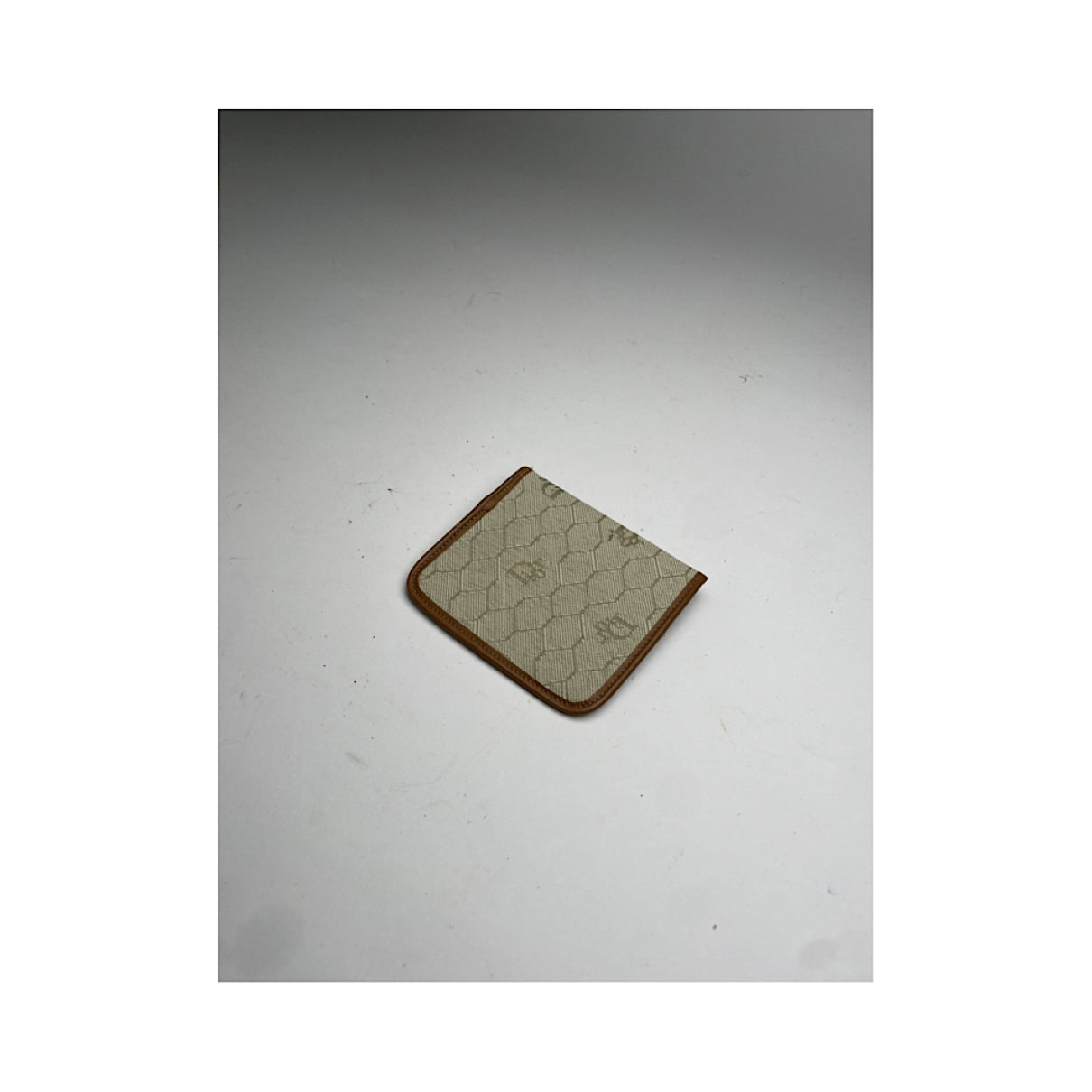 Dior 30 Montaigne Beige Leather Purse image 5