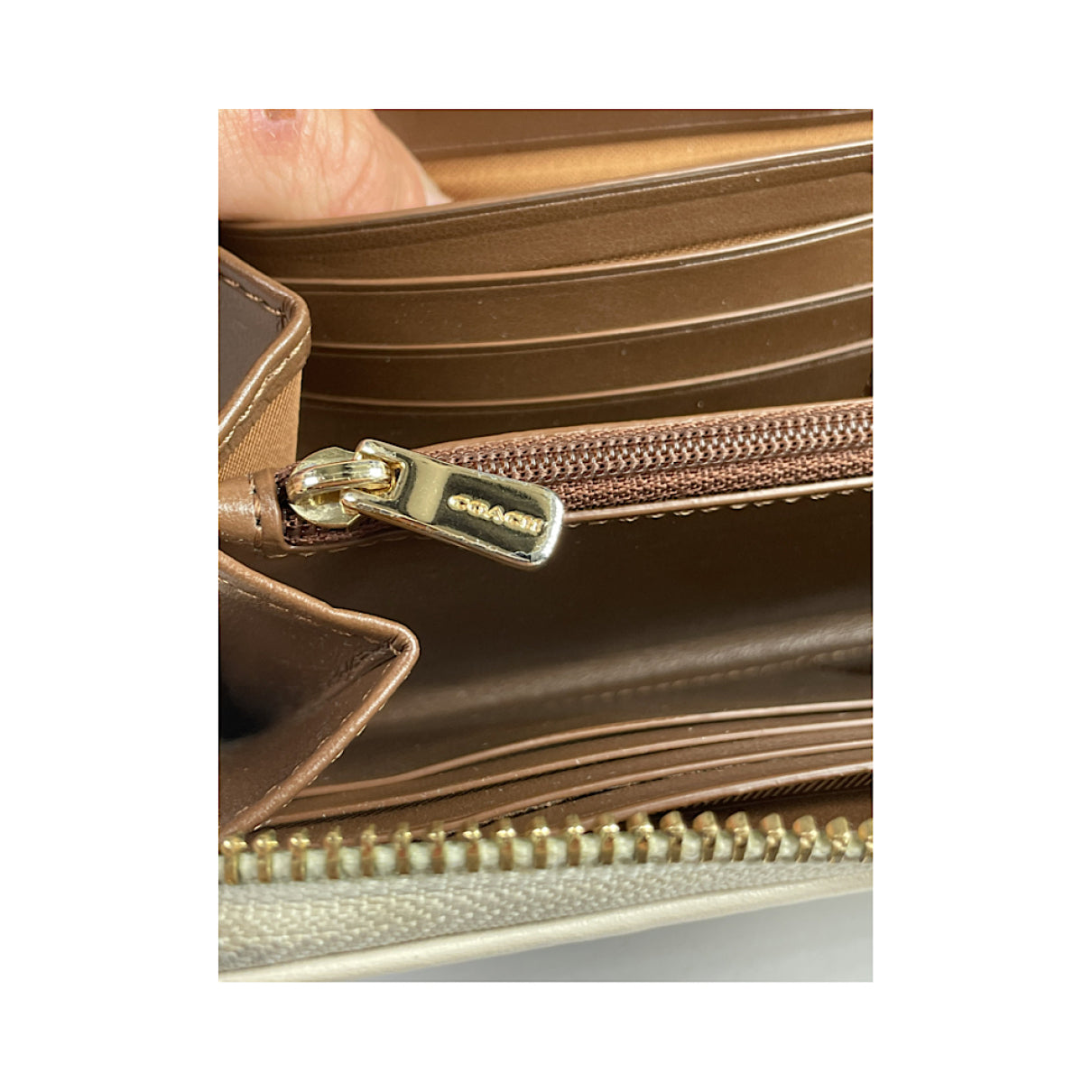 Coach Wallet image 5