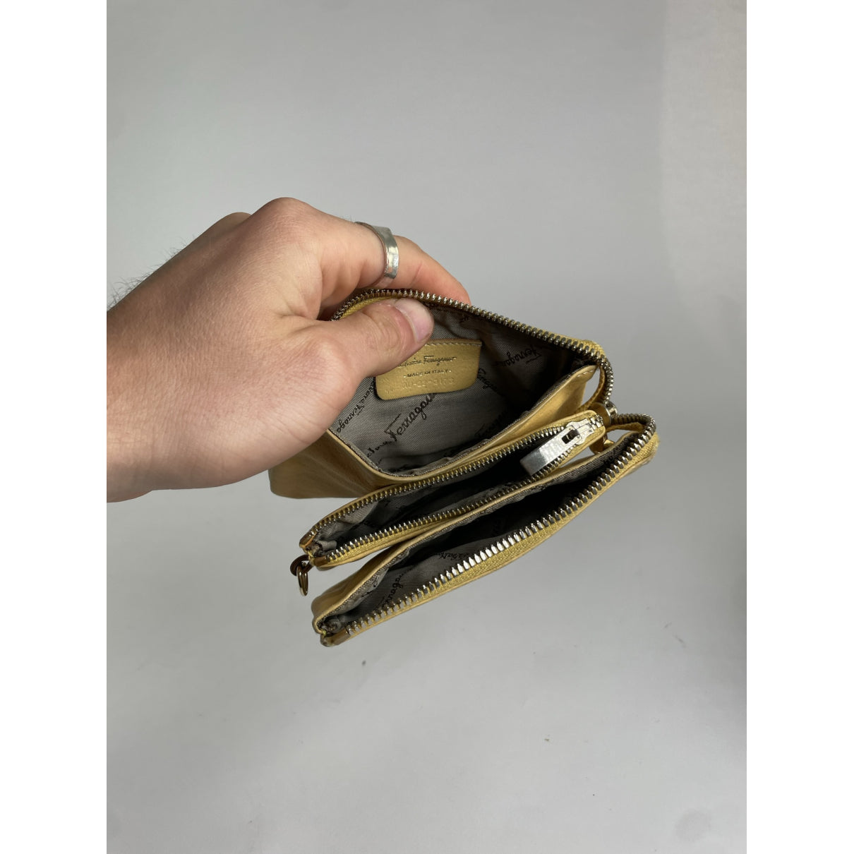 Salvatore Ferragamo Wallet image 5