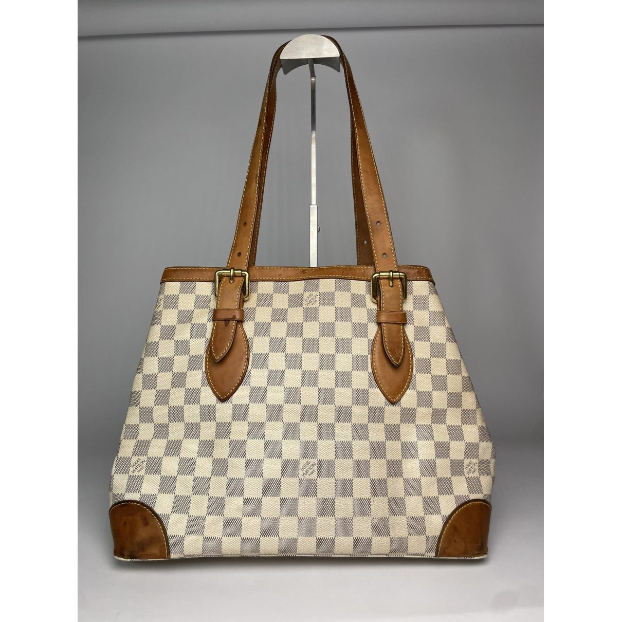 Louis Vuitton Hampstead Handbag image 5