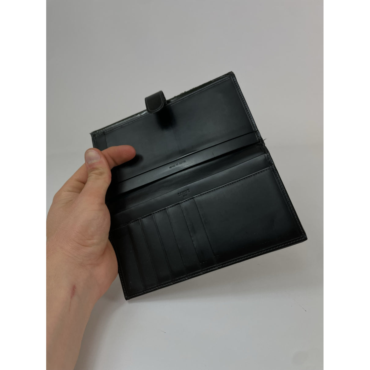 Loewe Wallet image 5