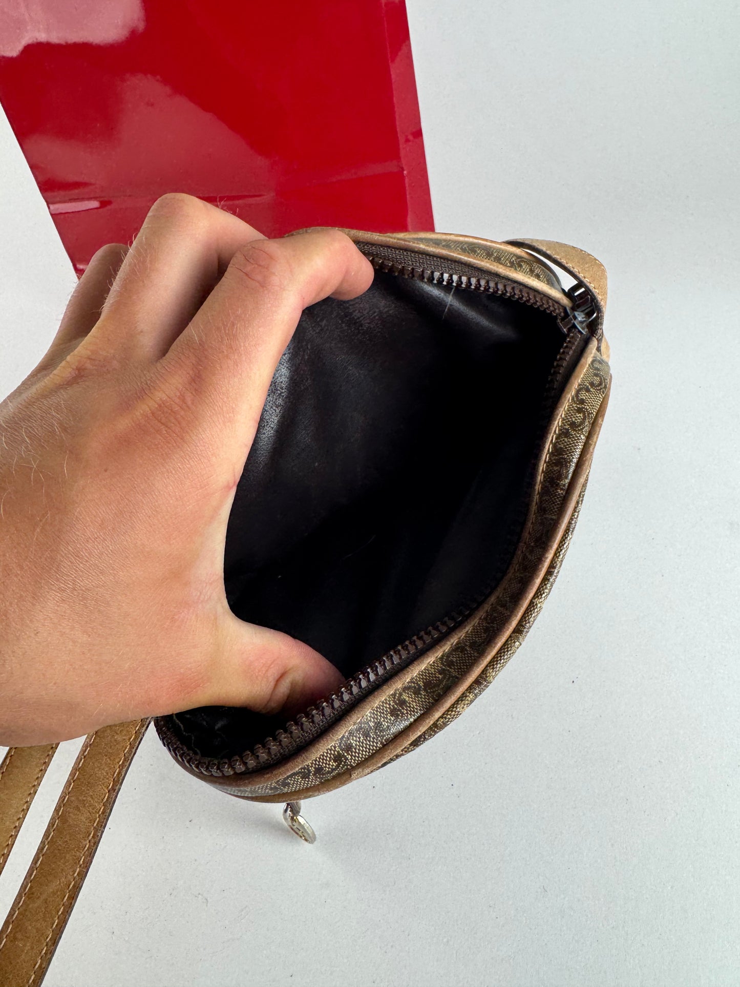 Vintage Celine patent leather crossbody Bag khaki Brown Triomphe