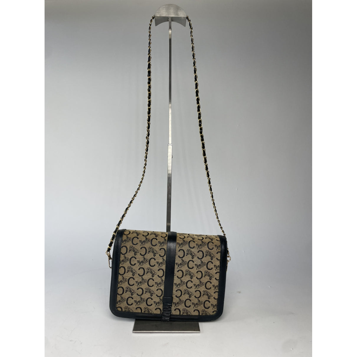 Celine SAC 16 BESACE Black Leather Handbag image 5