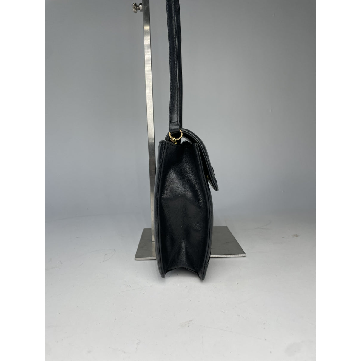 Givenchy 4G Black Leather Handbag image 5