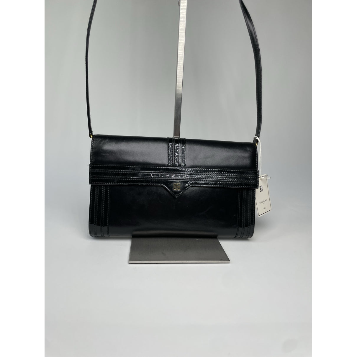 Givenchy 4G Black Leather Handbag image 5