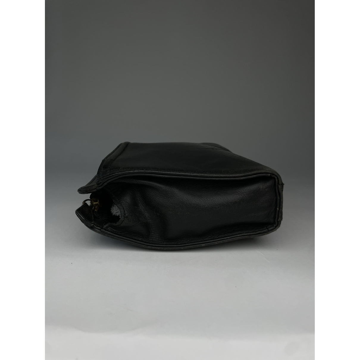 Balenciaga City Black Leather Clutch Bag image 5