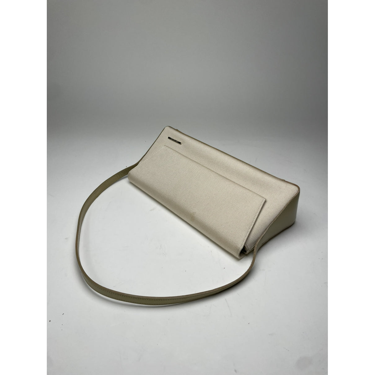 Givenchy Cut Out Handbag image 5