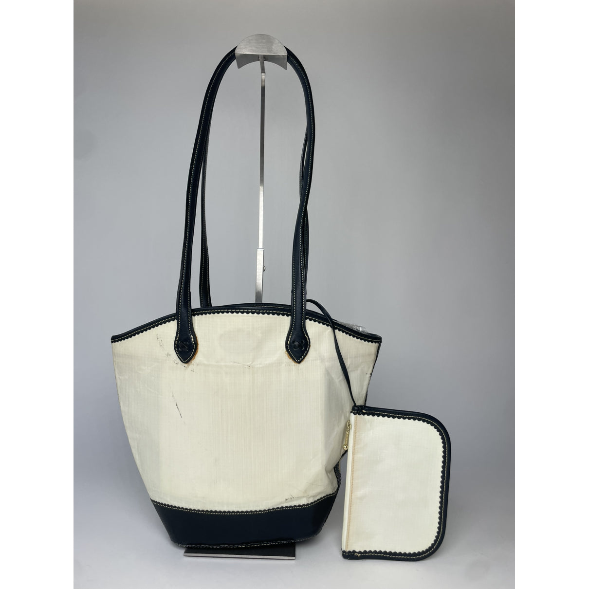 Loewe Puzzle White Leather Handbag image 5