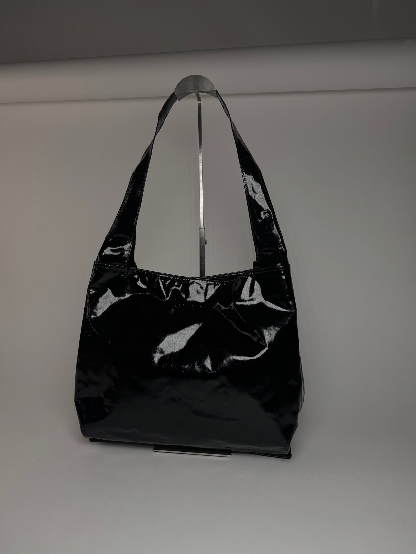 Vintage Gucci Tom Ford Patent Leather Shoulder Bag Black