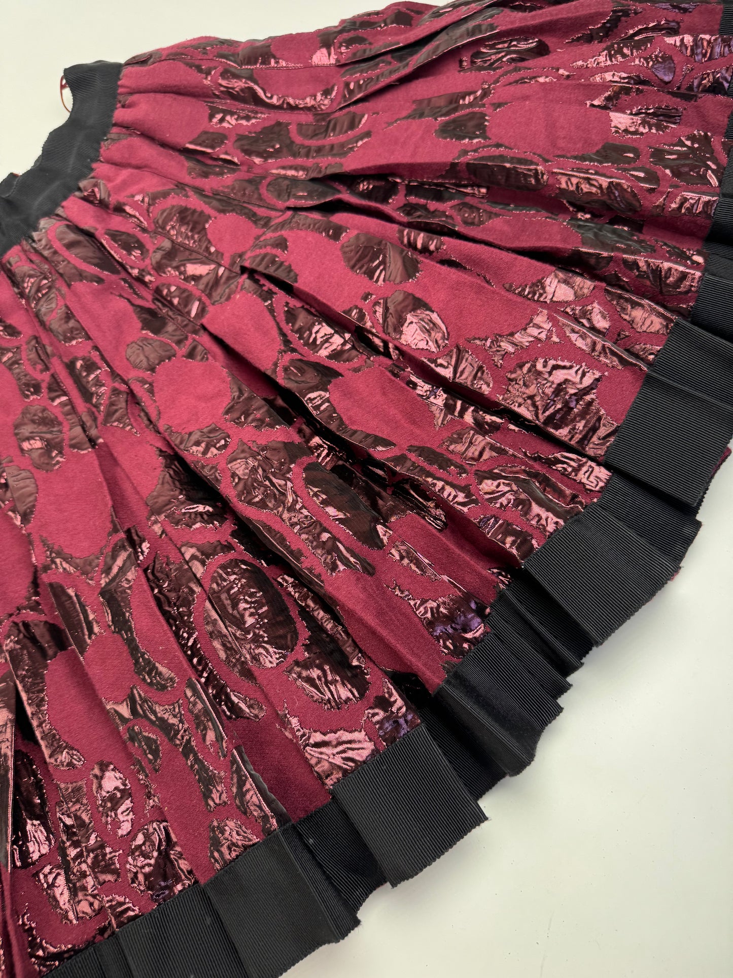 Vintage Dolce & Gabbana Special Edition Skirt purple/black 40/L