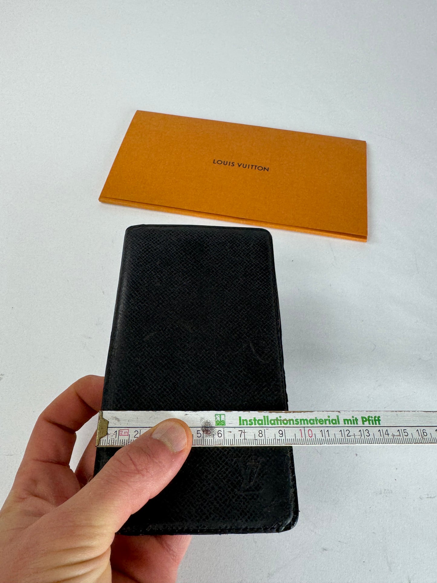 Vintage Louis Vuitton Taiga Leather Card Holder / ID Holder Black