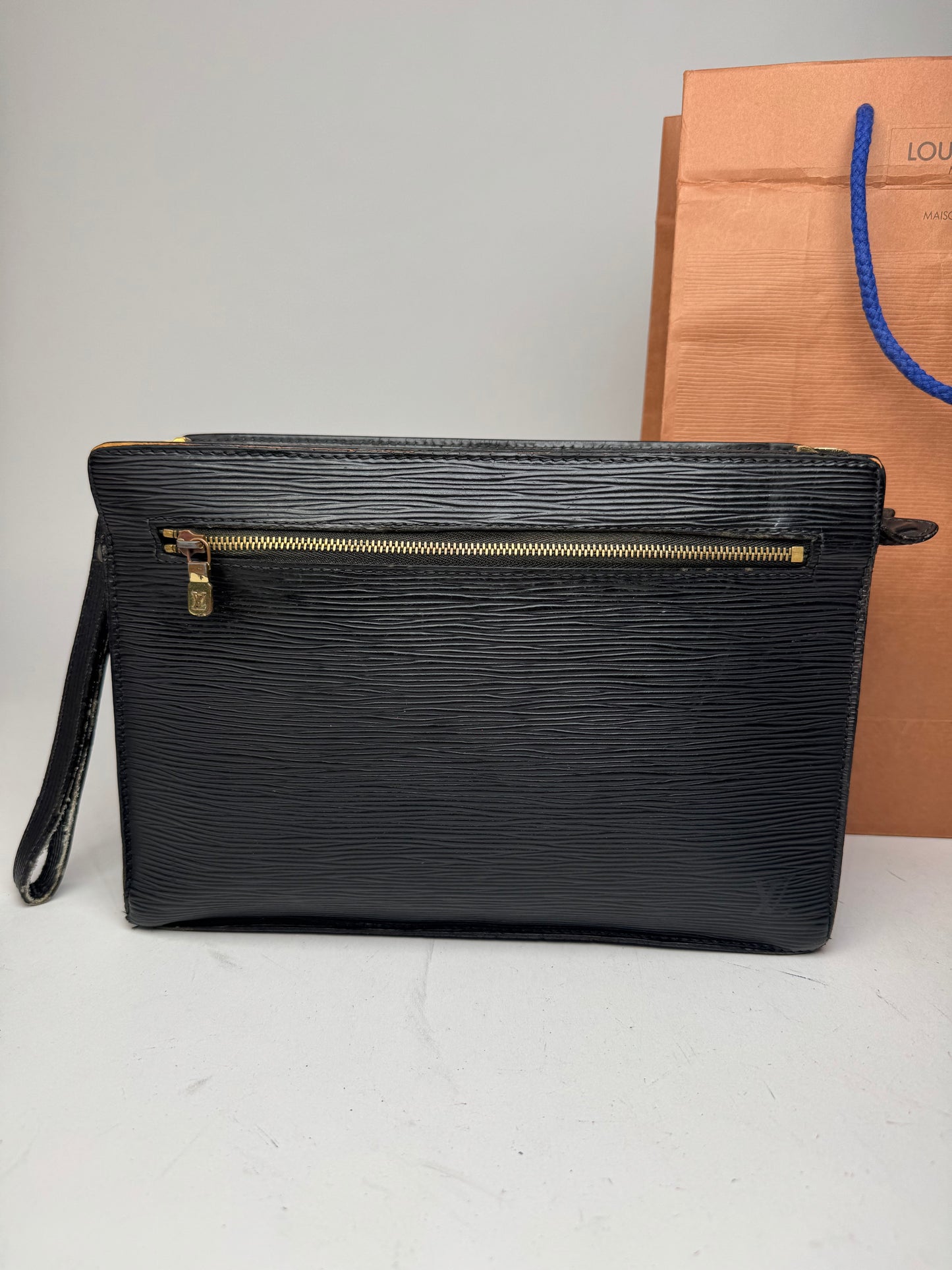 Vintage Louis Vuitton EPI Leather Clutch Black