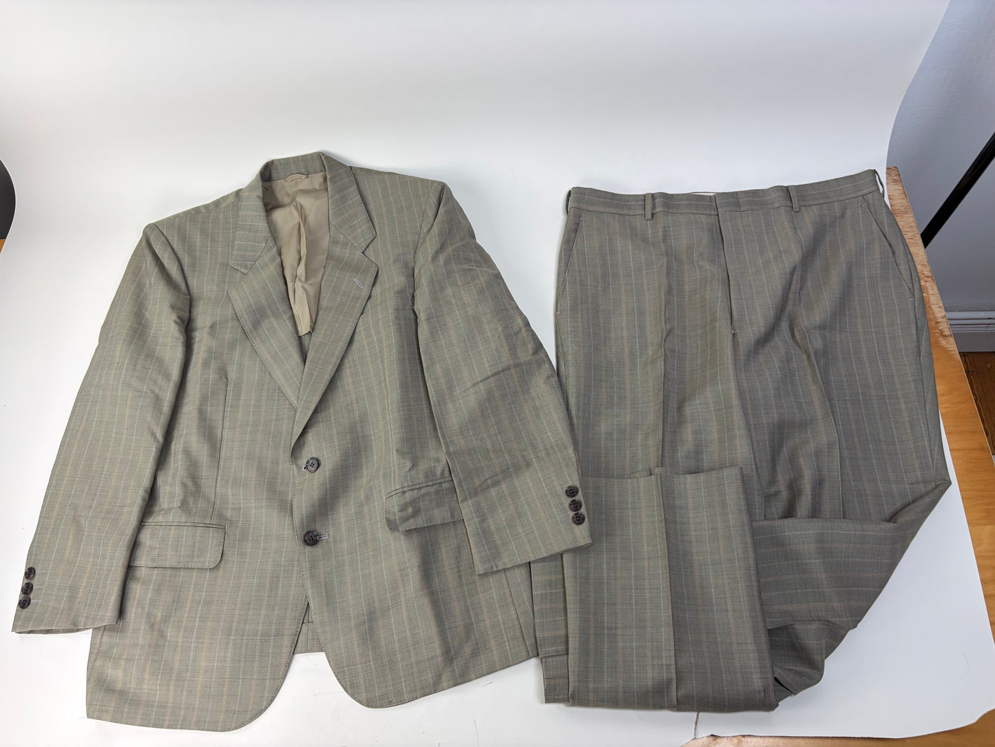 Vintage Balenciaga Men's Wool Suit Light Grey Stripe L