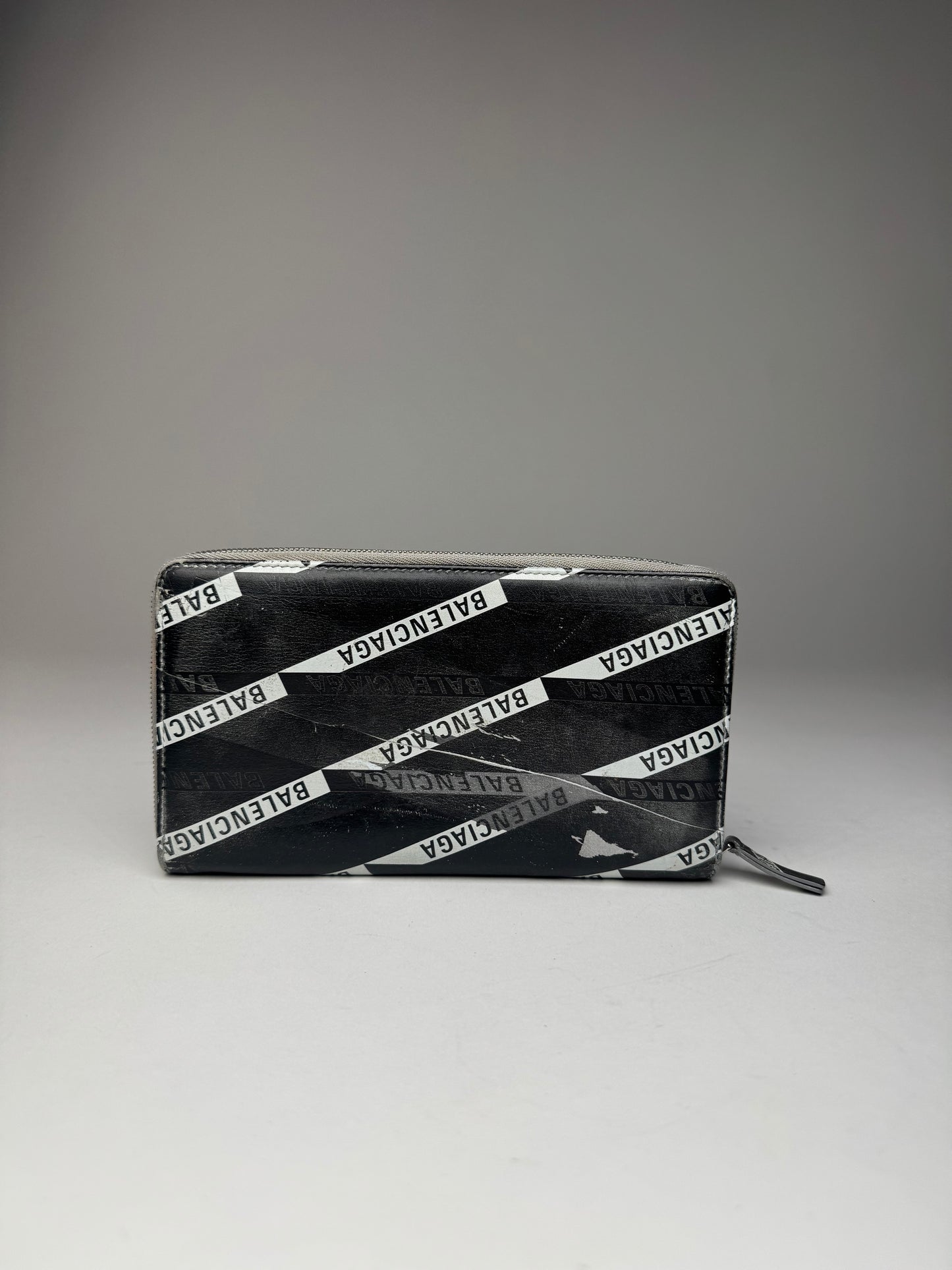 Vintage Balenciaga Zippy Leather Wallet Black