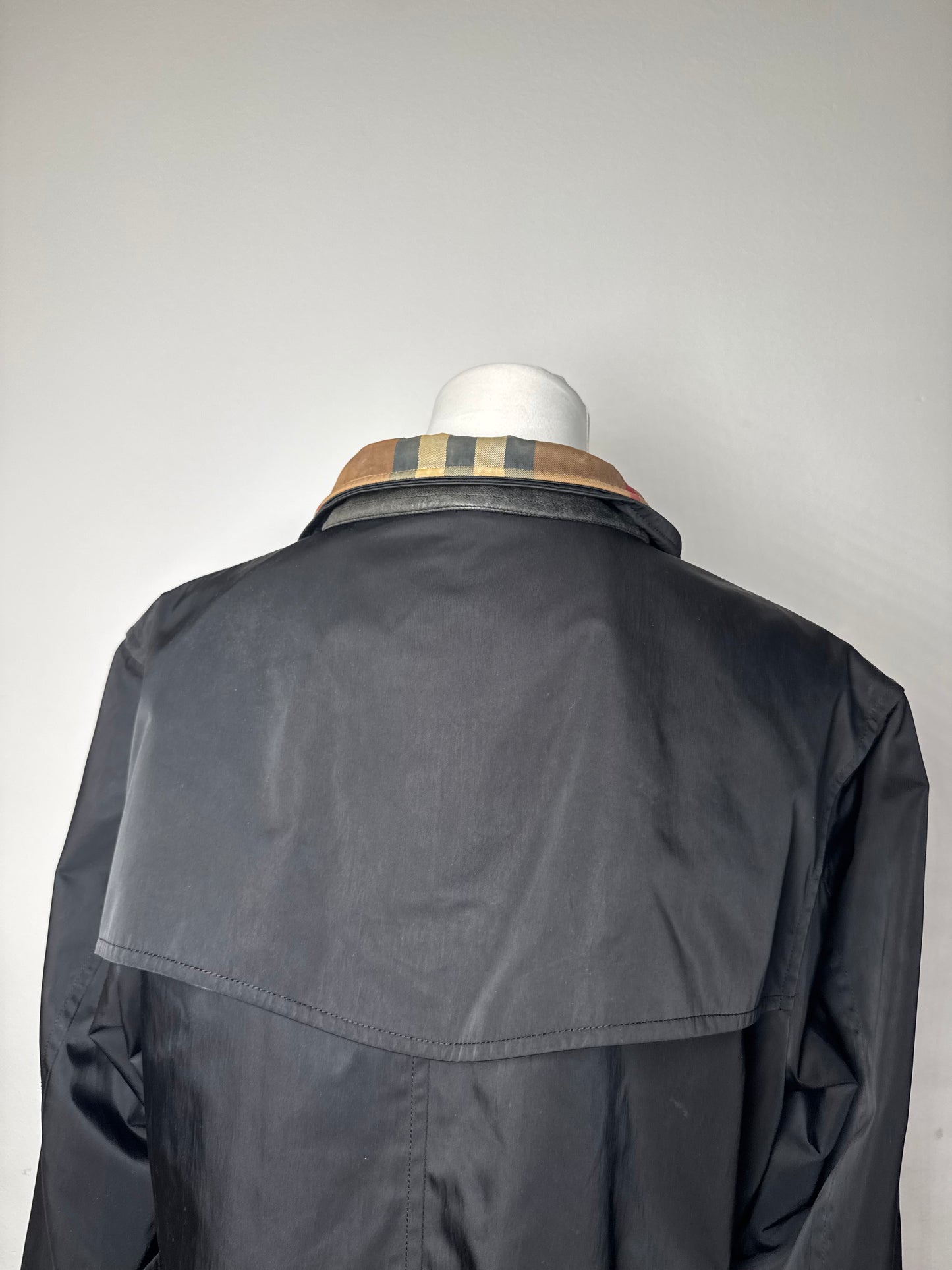 Vintage Burberry Trenchcoat Black