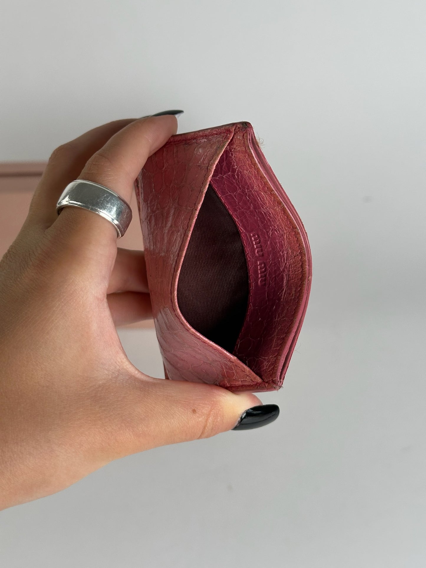 Porte-cartes vintage en cuir rose Miu Miu