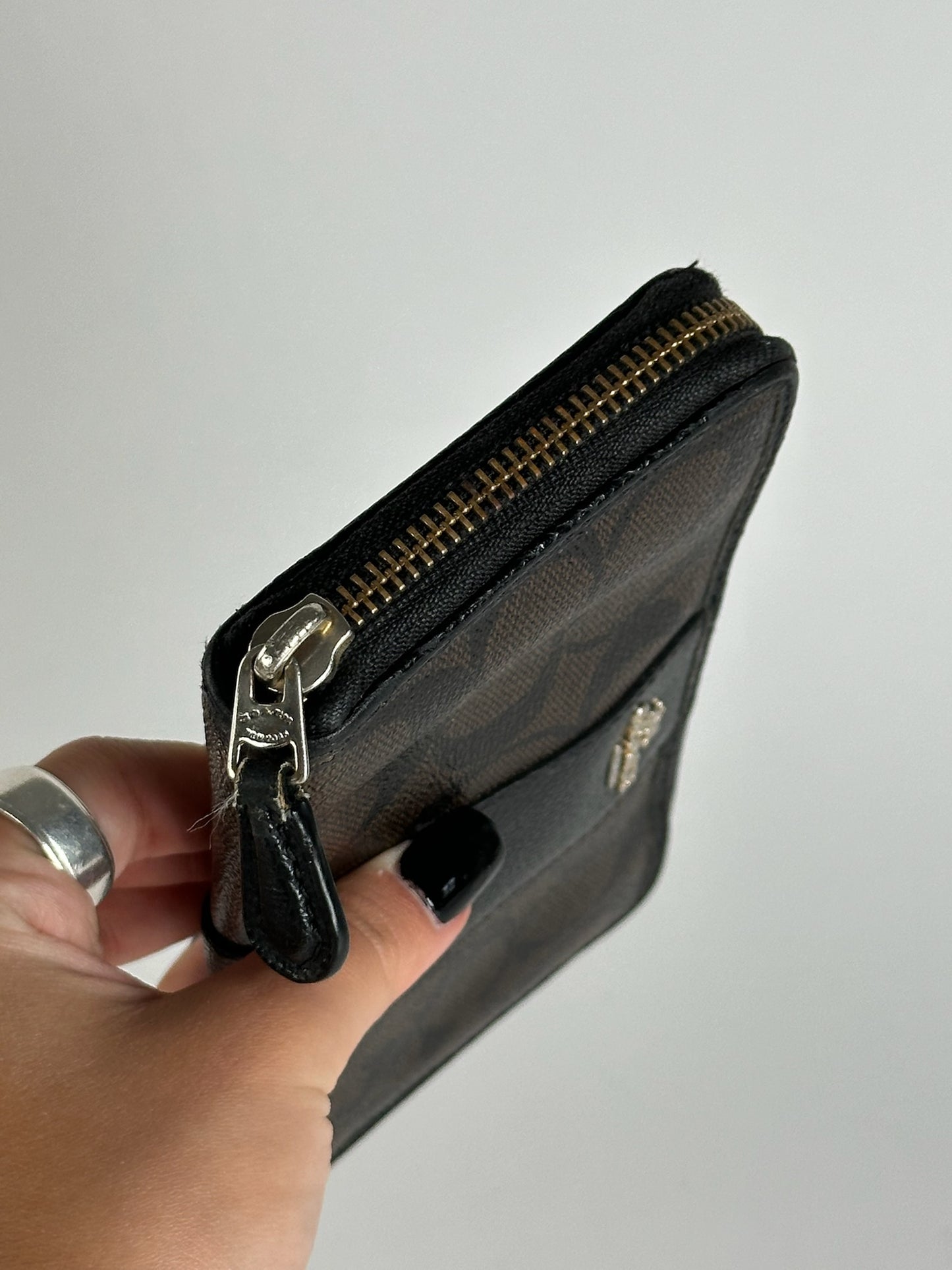 Vintage Coach Leather wallet black purple