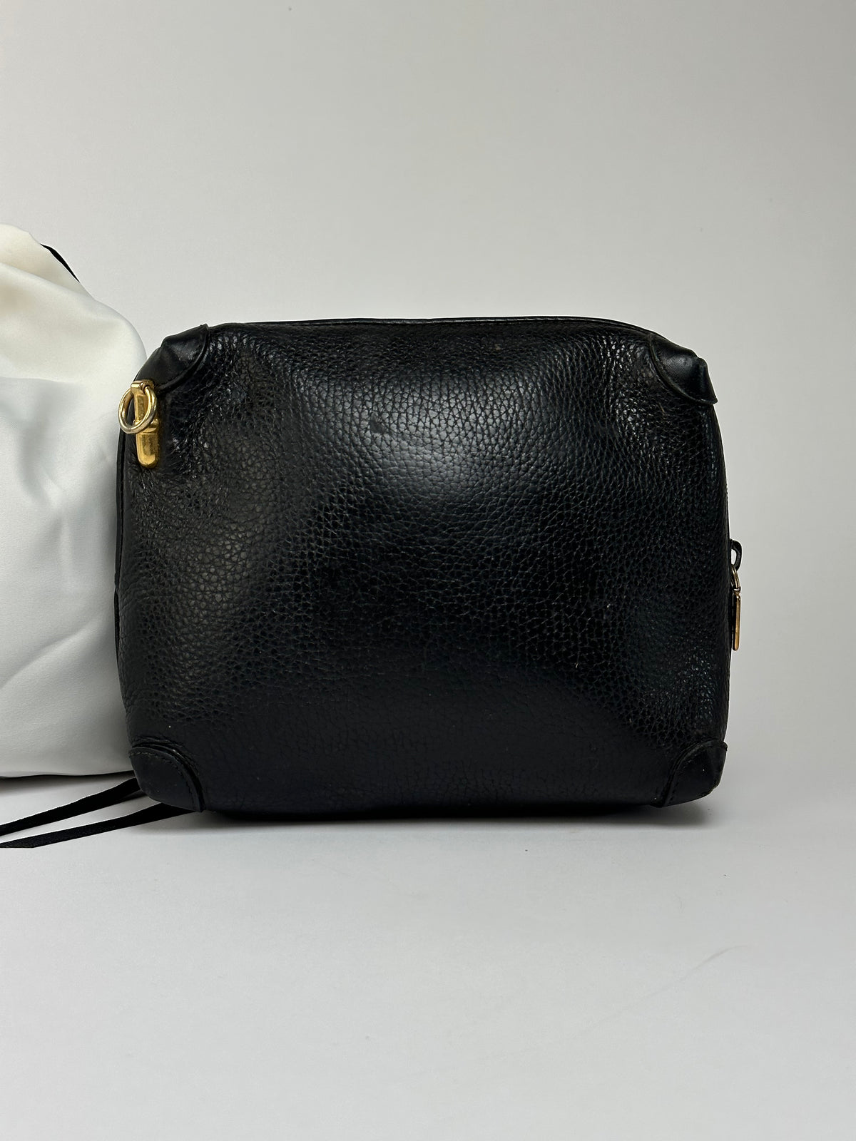 Vintage Gucci Pebbled Leather Flap Crossbody Bag Late 1990s Black