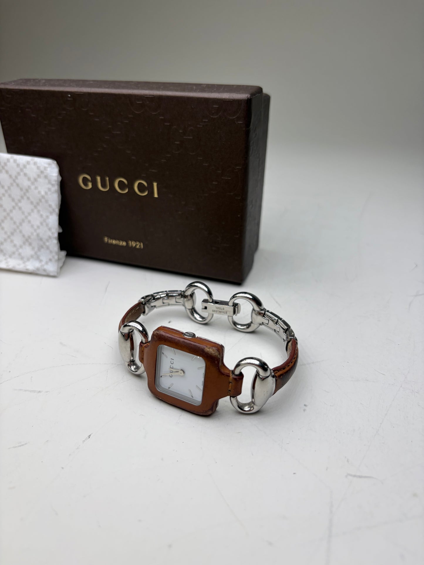 Vintage Gucci Stainless Steel Leather Bracelet Watch Brown Silver