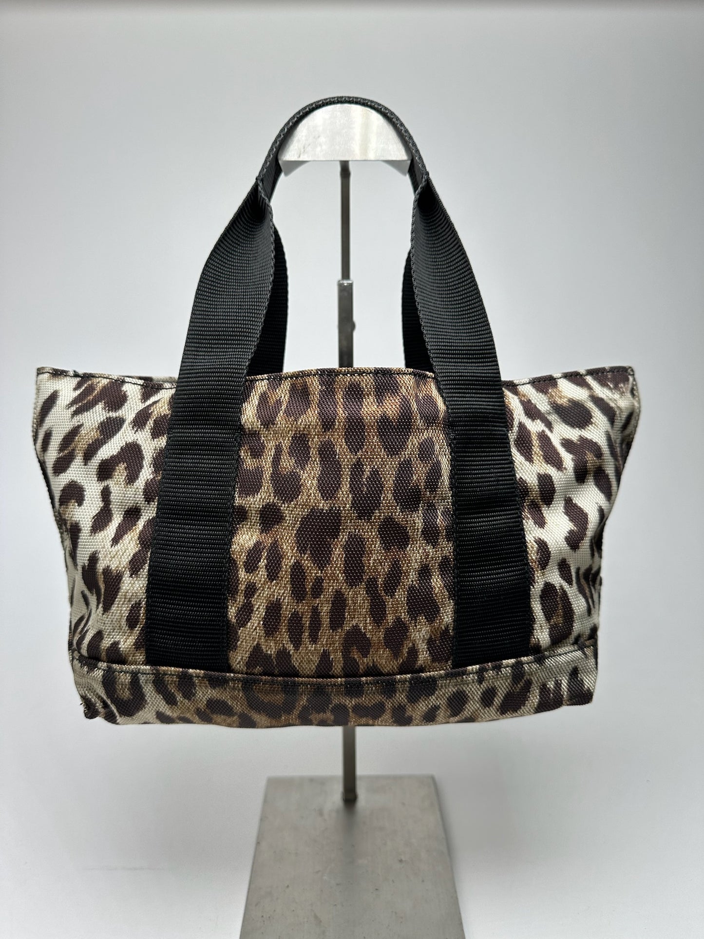 Vintage Valentino Garavani leopard bag