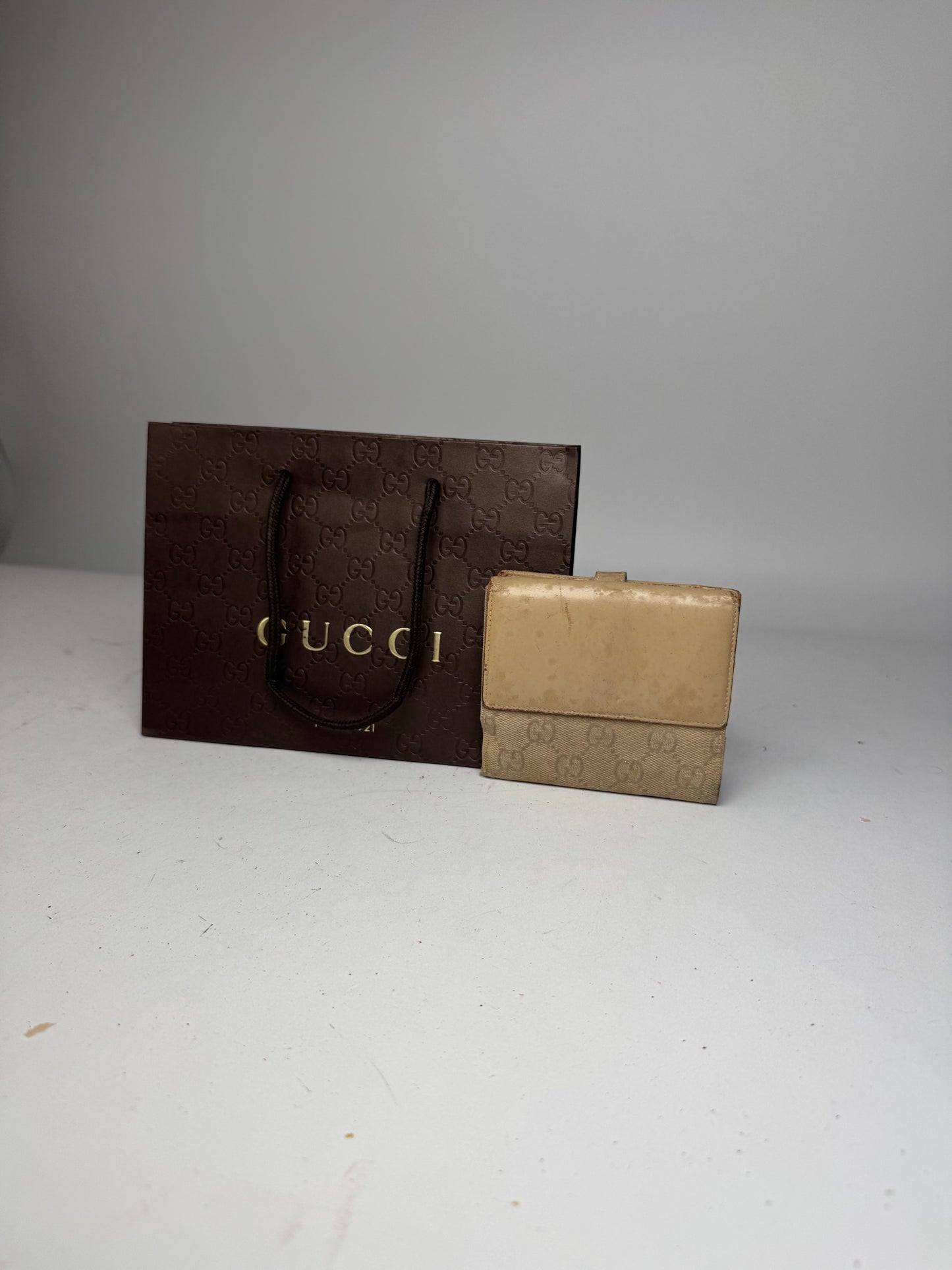 Vintage Gucci Monogram Leatjer Jackie Wallet Beige