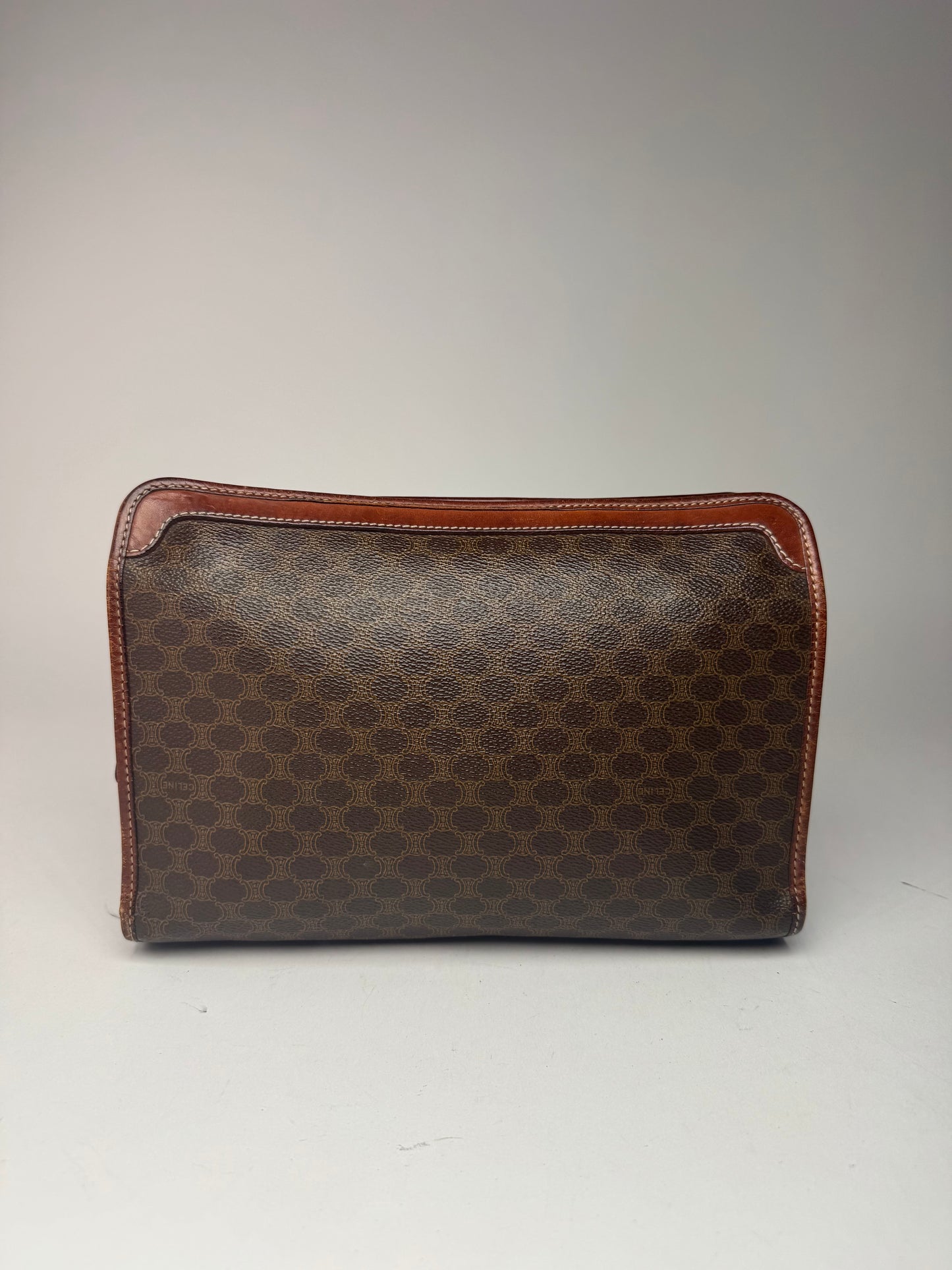 Pochette vintage Celine Paris en cuir monogramme marron