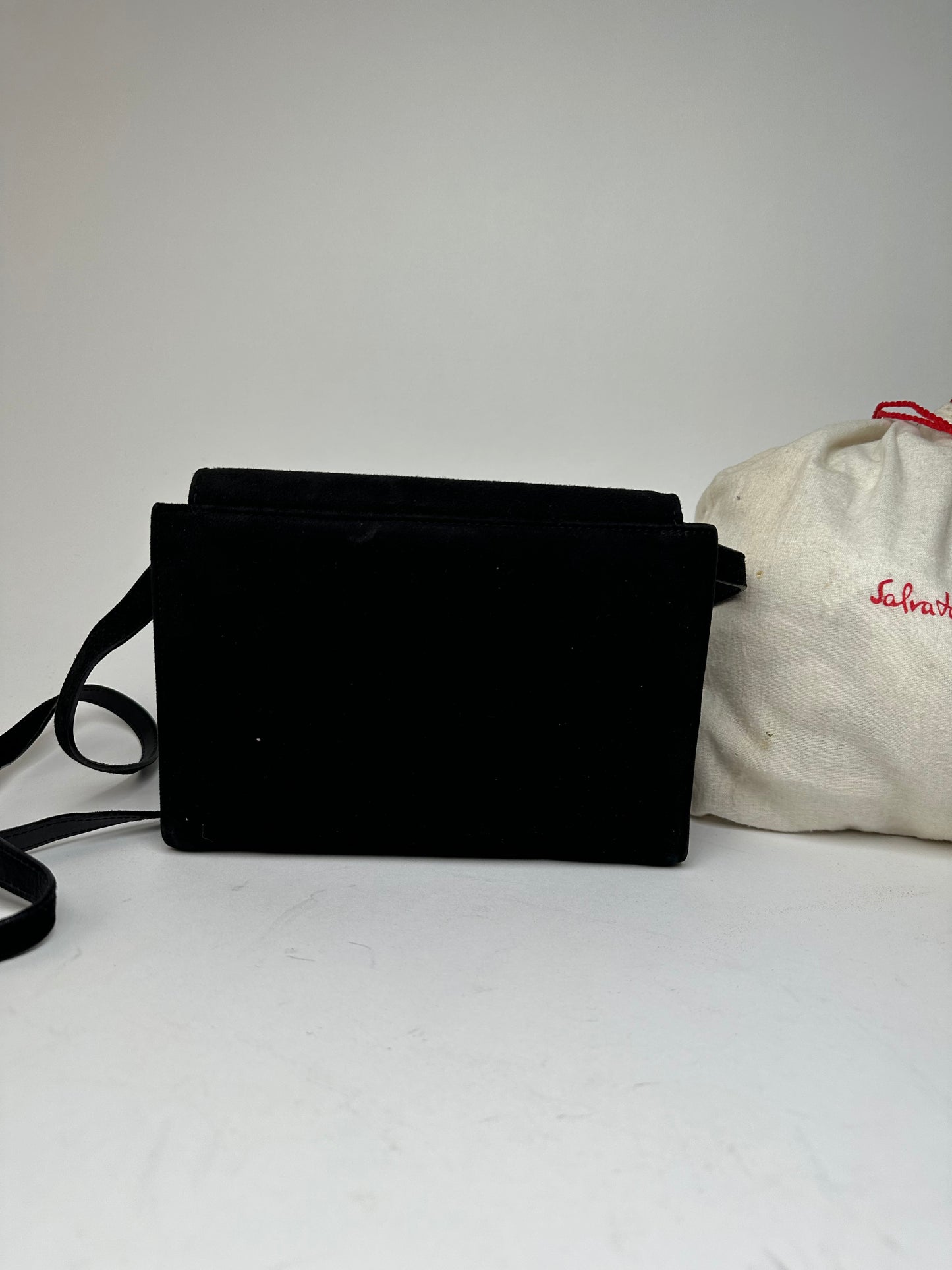 Vintage Salvatore Ferragamo Velour shoulder / crossbody bag black gold
