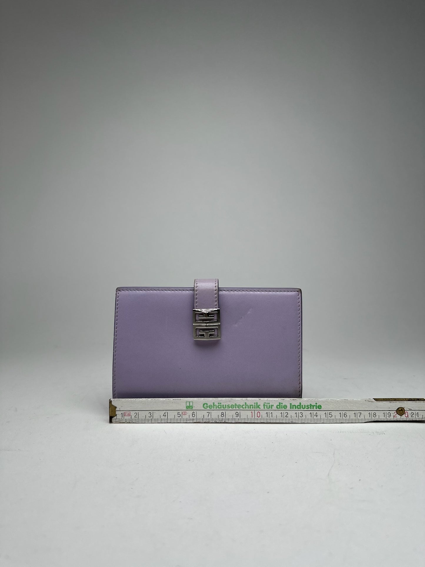 Vintage Givenchy Leather wallet purple