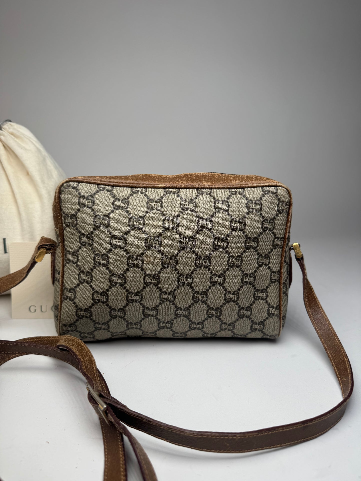 Vintage Gucci Plus Ophidia Monogram Shoulder / Crossbody Bag Brown Grey