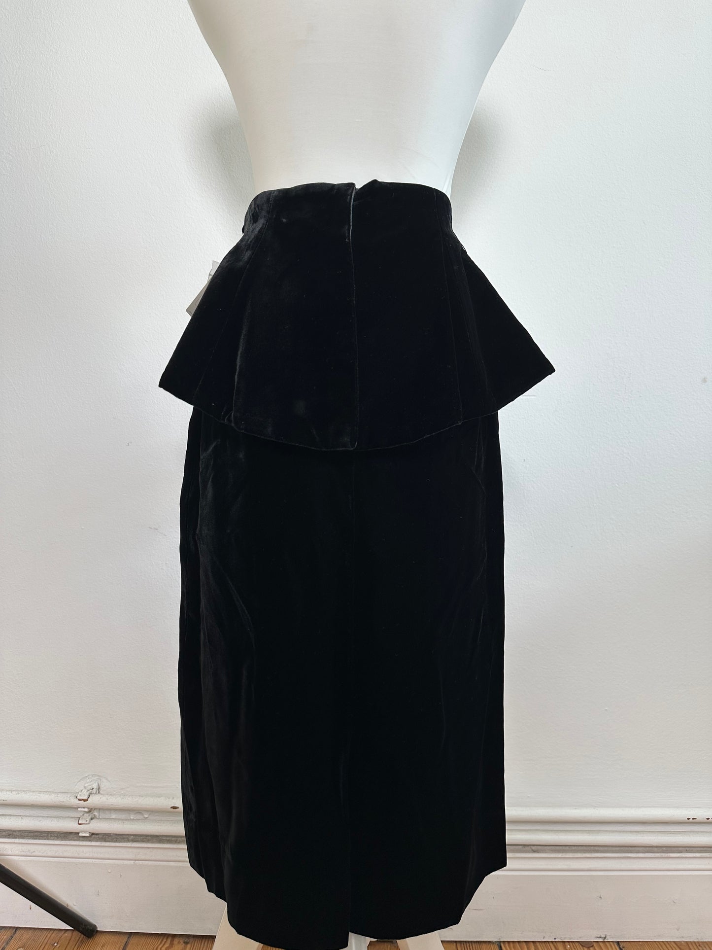 Vintage Dior Velvet Snap Skirt Black Silver