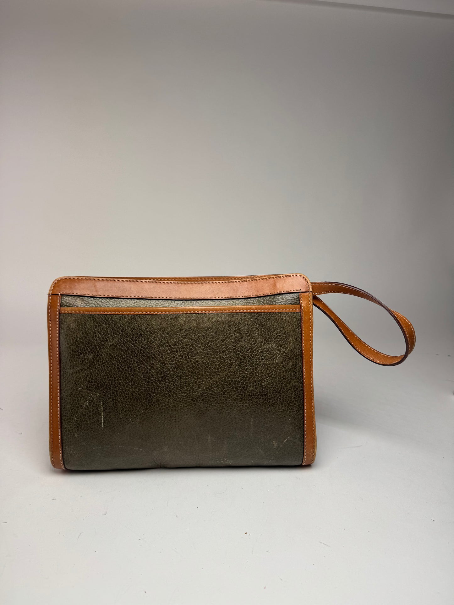 Pochette vintage en cuir Celine Paris marron vert