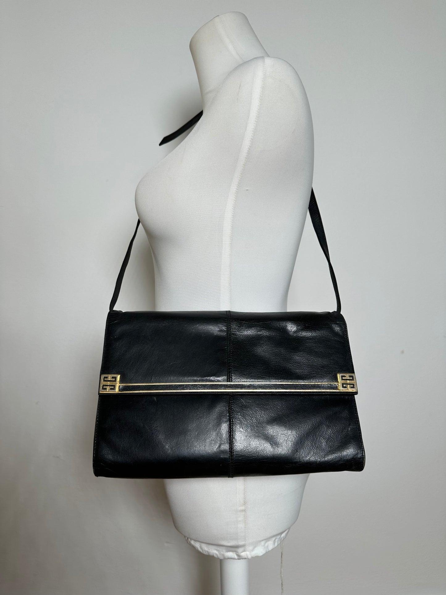 Vintage Givenchy Shoulder Bag Leather Black