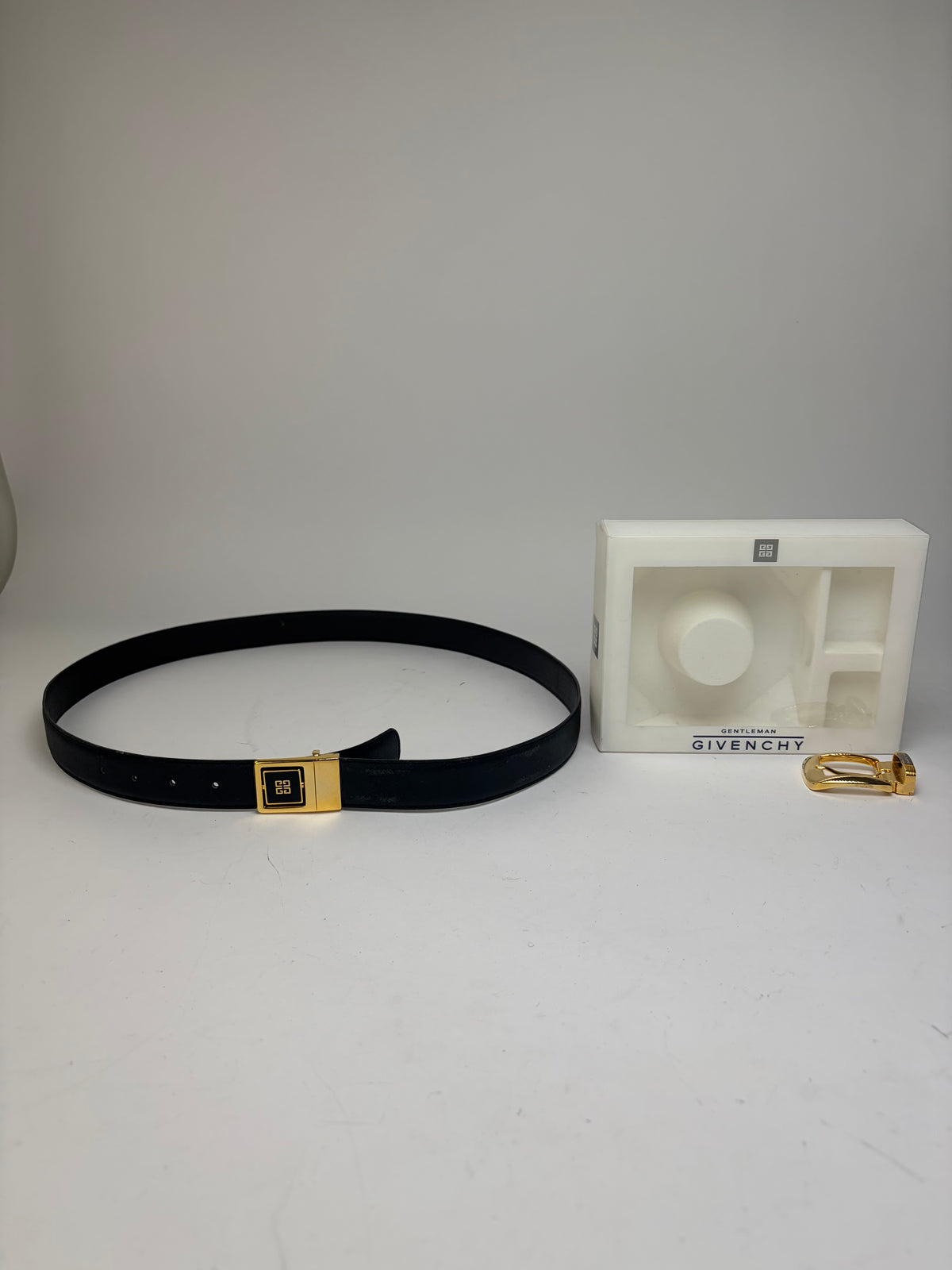 Vintage Givenchy 4G Logo Leather Belt c. Late 1980s Black Gold