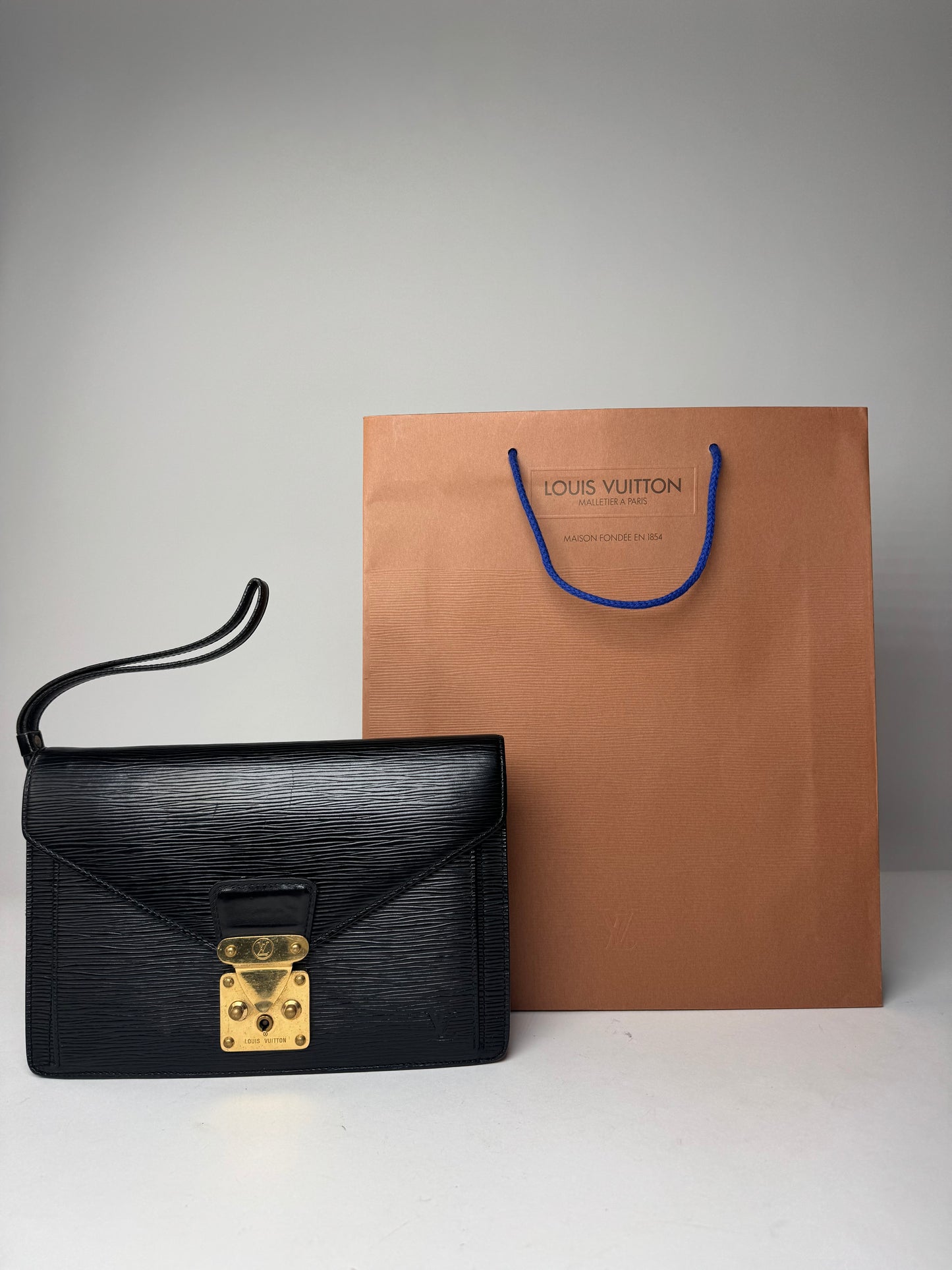 Vintage Louis Vuitton EPI Leather Clutch Black