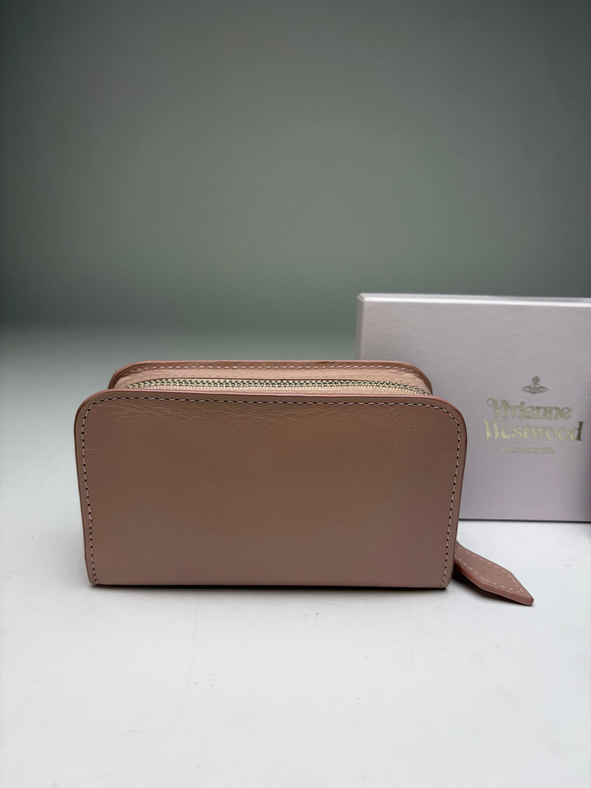 Vintage Vivienne Westwood Zip-Around Wallet Light Pink Silver