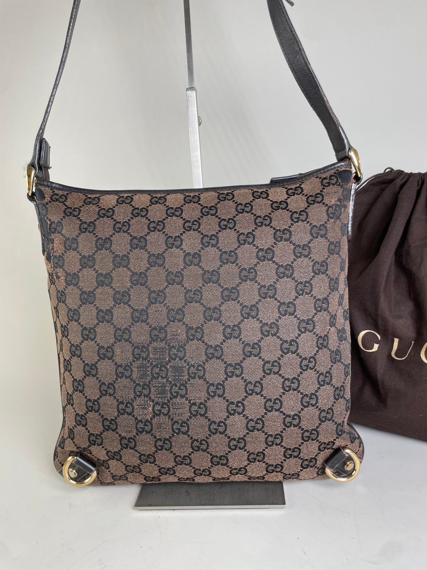 Vintage Gucci GG Supreme Shoulder Bag Beige Brown Gold