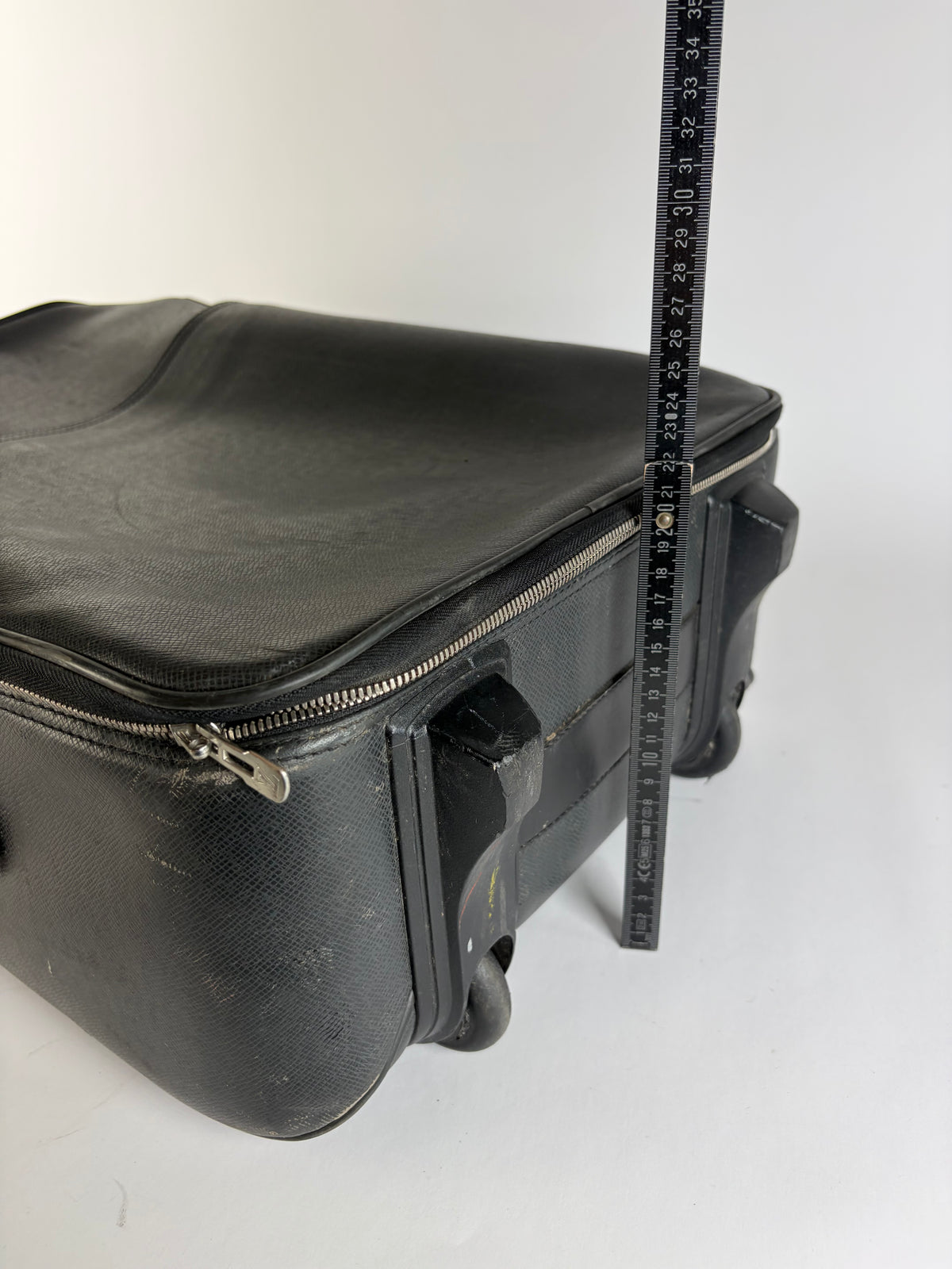 Vintage Louis Vuitton Taiga Wheeled Luggage 2002 Black