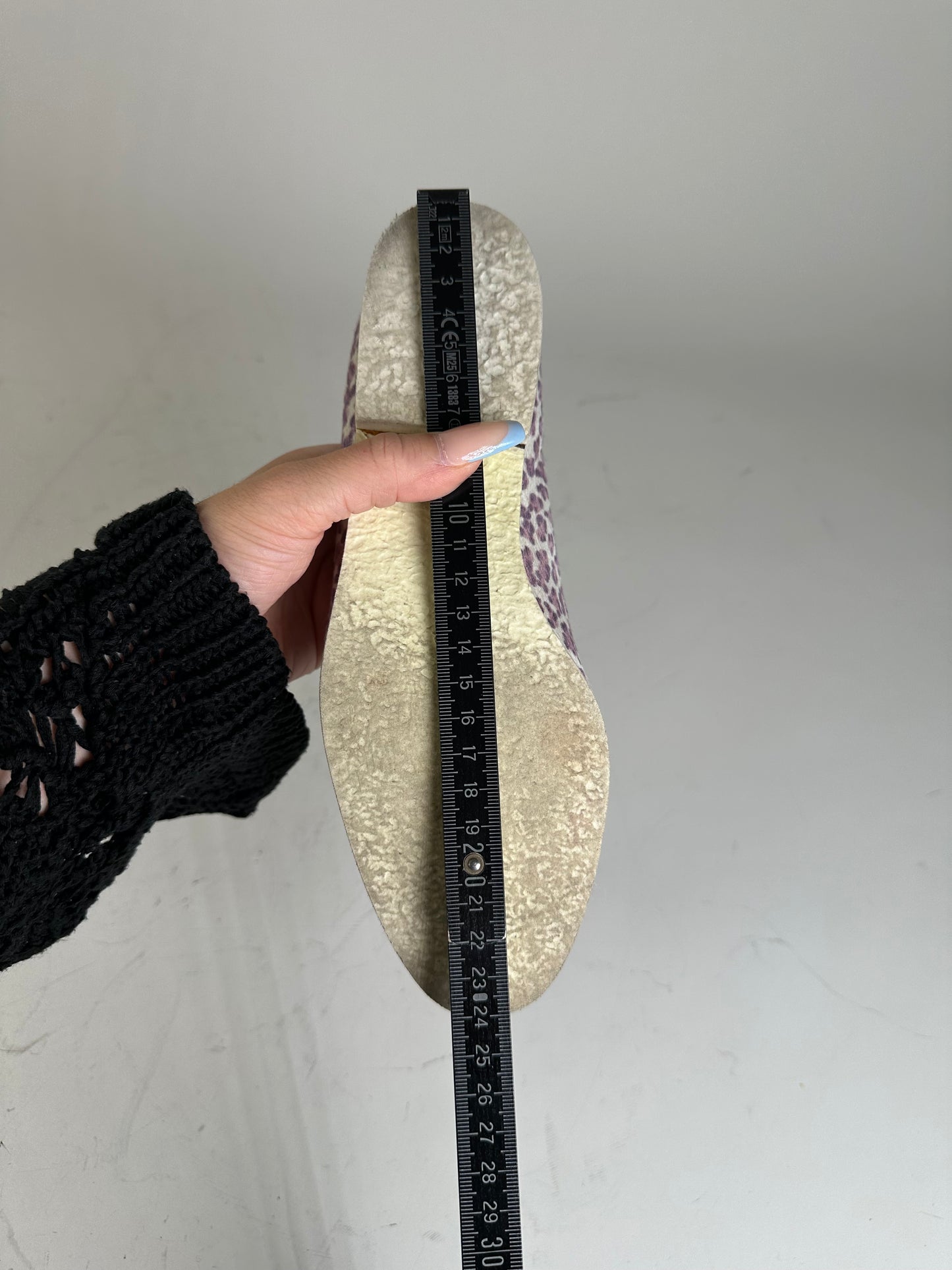 Vintage Bottega Veneta Embossed Leather Flats White Purple EU36.5