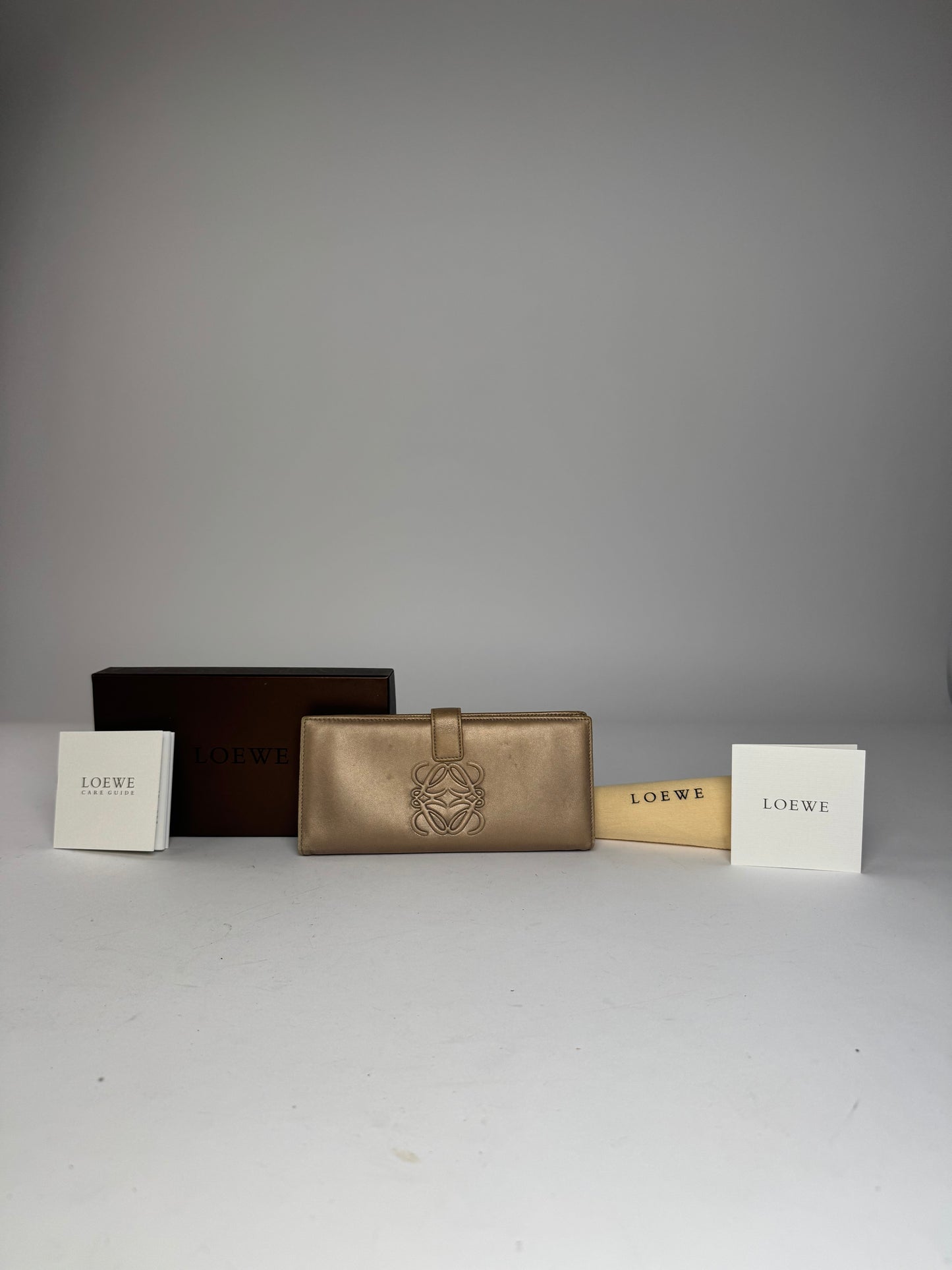 Vintage Loewe Madrid Angaram Logo Leather Wallet Golden