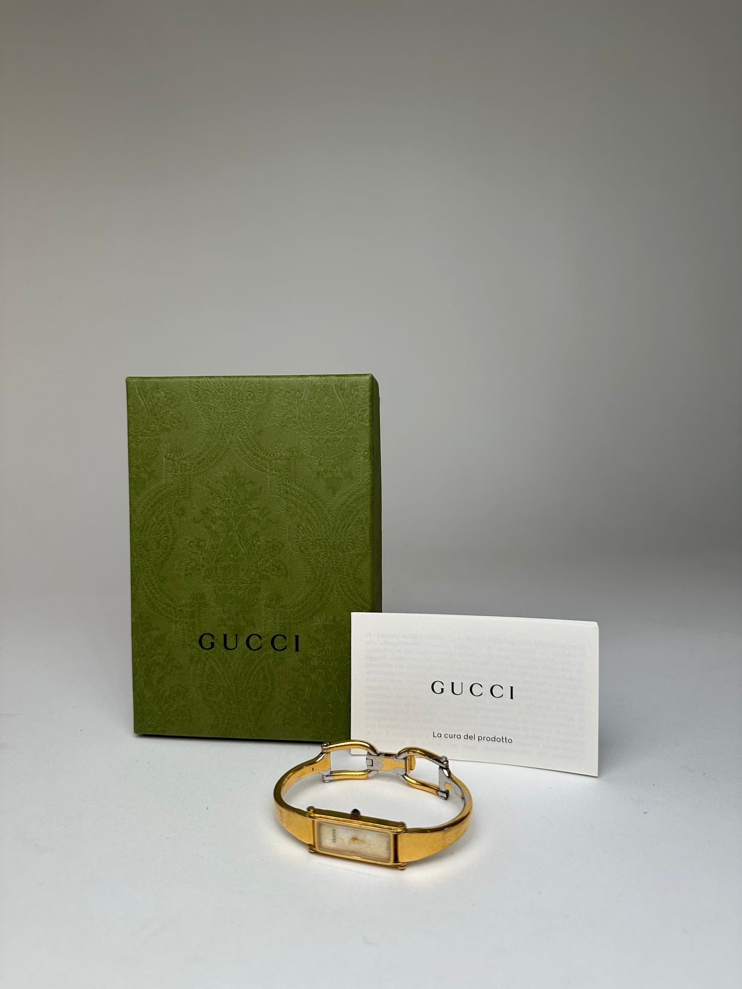 Vintage Gucci Gold-Tone Bangle Ladies Watch Model 1500L