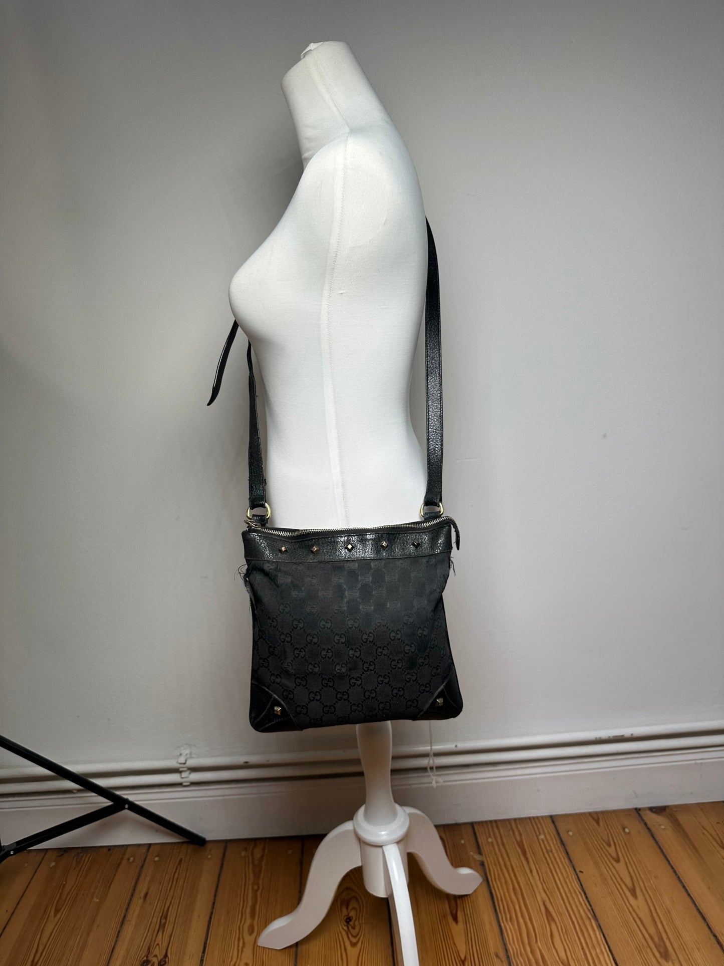 Vintage Gucci Studded Monogram Indy Shoulder / Crossbody Bag Black