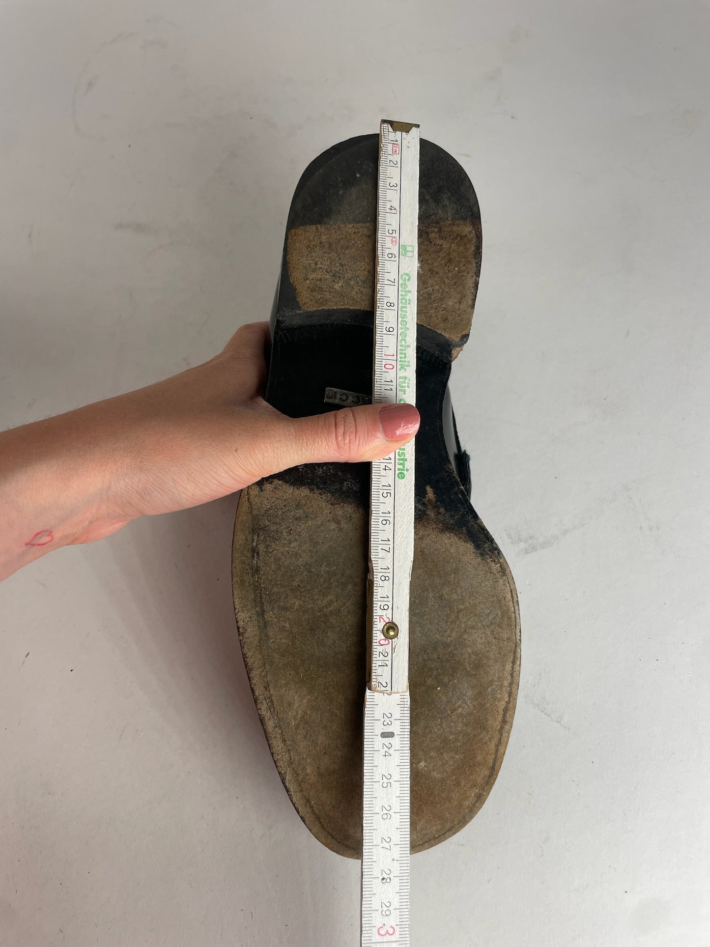 Vintage Gucci Mens Patent Leather Horsebit Loafer EU41